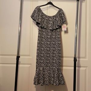 💃NWT LuLaRoe Off-Shoulder Blk/White Ruffle Dress
